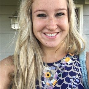 Meet your Posher, Polly